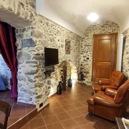 Casa Bertagna Apartment Rocchetta Nervina Bagian luar foto